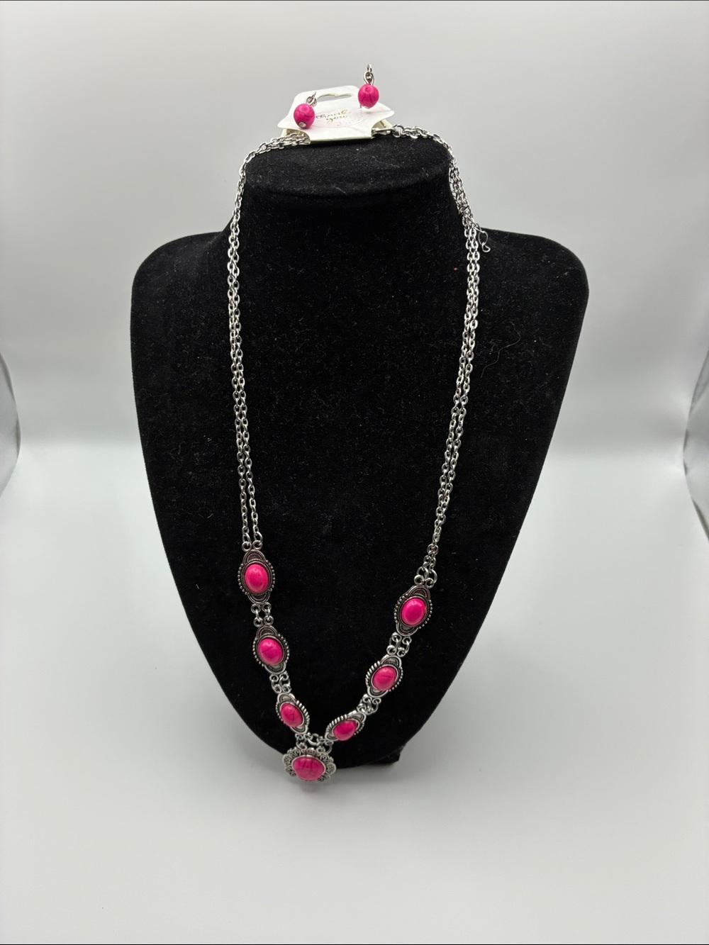 Fashion Jewelry Silver-Tone Necklace with Hot Pink Cabochons